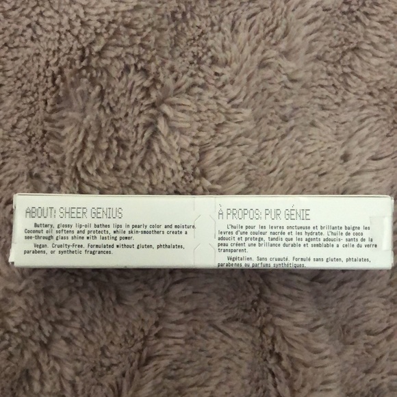 about-face Light Lock Lipgloss 4.3ml in PAYTON - Picture 4 of 7